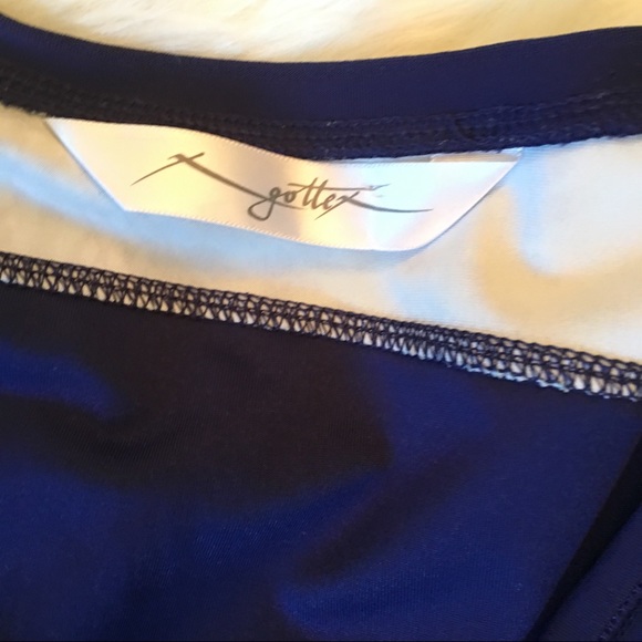 X Gottex Active wear Top - Picture 3 of 3